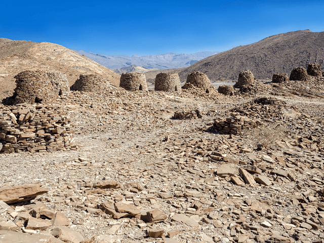 Prehistorické veže hrobiek At Al, Omán